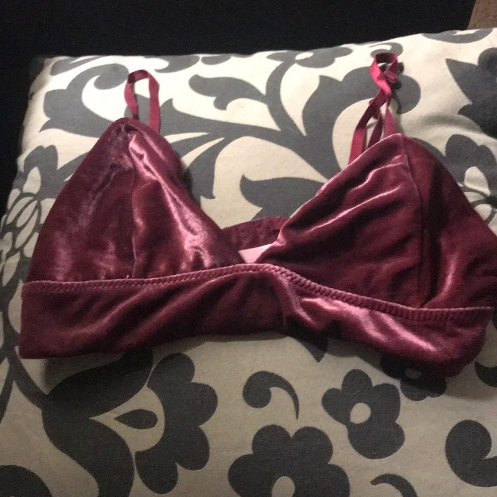 Silky velvet crop top